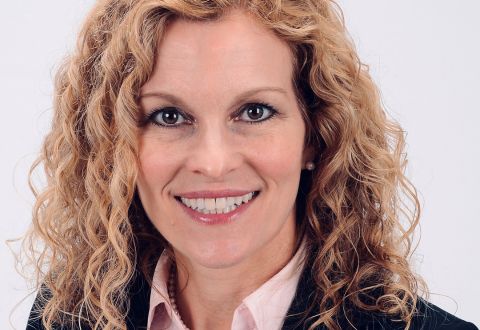 Theresa O’Riorden Headshot 