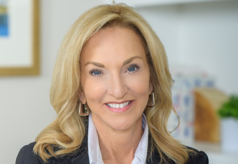 Jane Steinmetz headshot