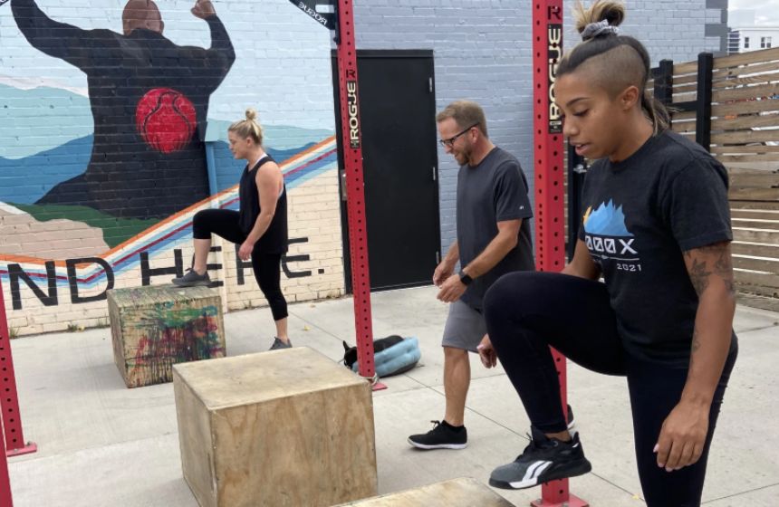 Two woman working out together.